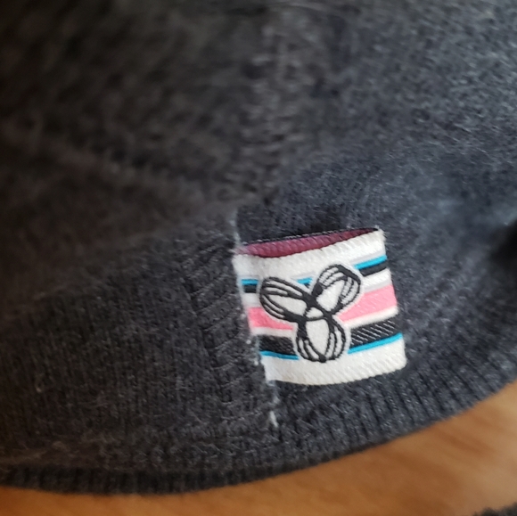 Aritzia TNA Baltic Hoodie Sweater - Grey & Teal - Picture 5 of 11